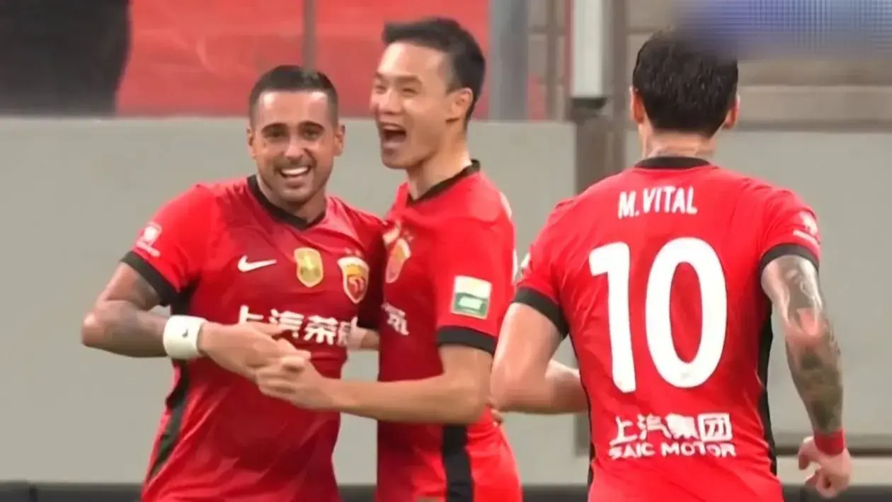 对面中门大, 排名登顶, yid