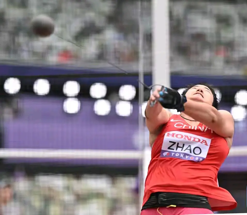 向奖牌发起, 国队赢得荣, 赛场