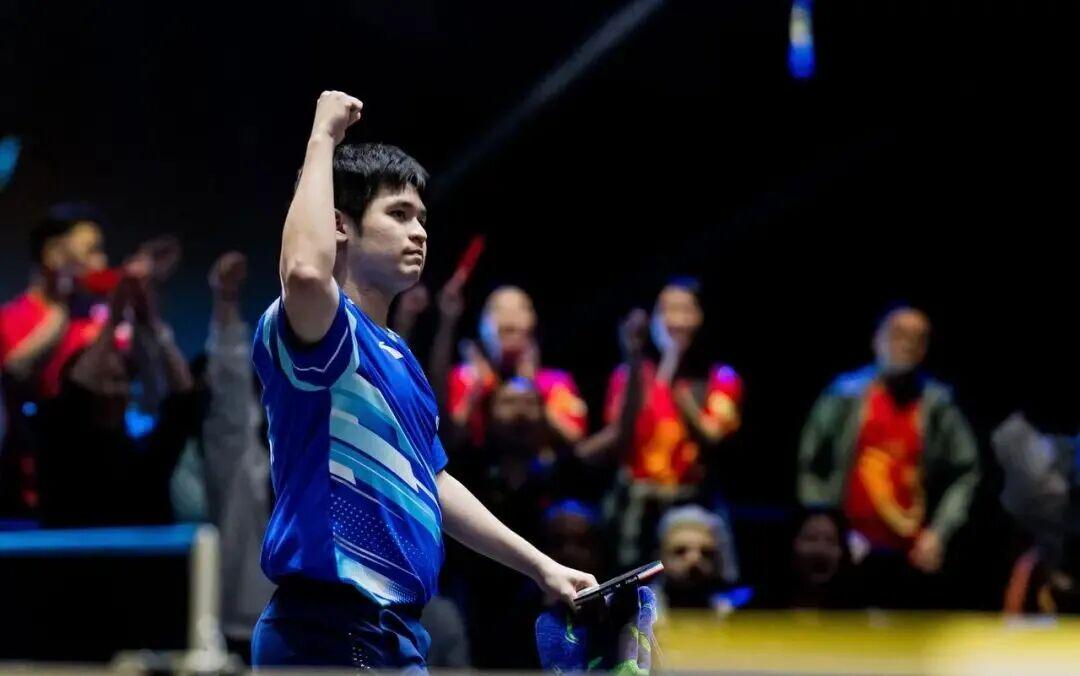 亚洲最高级, 周启豪