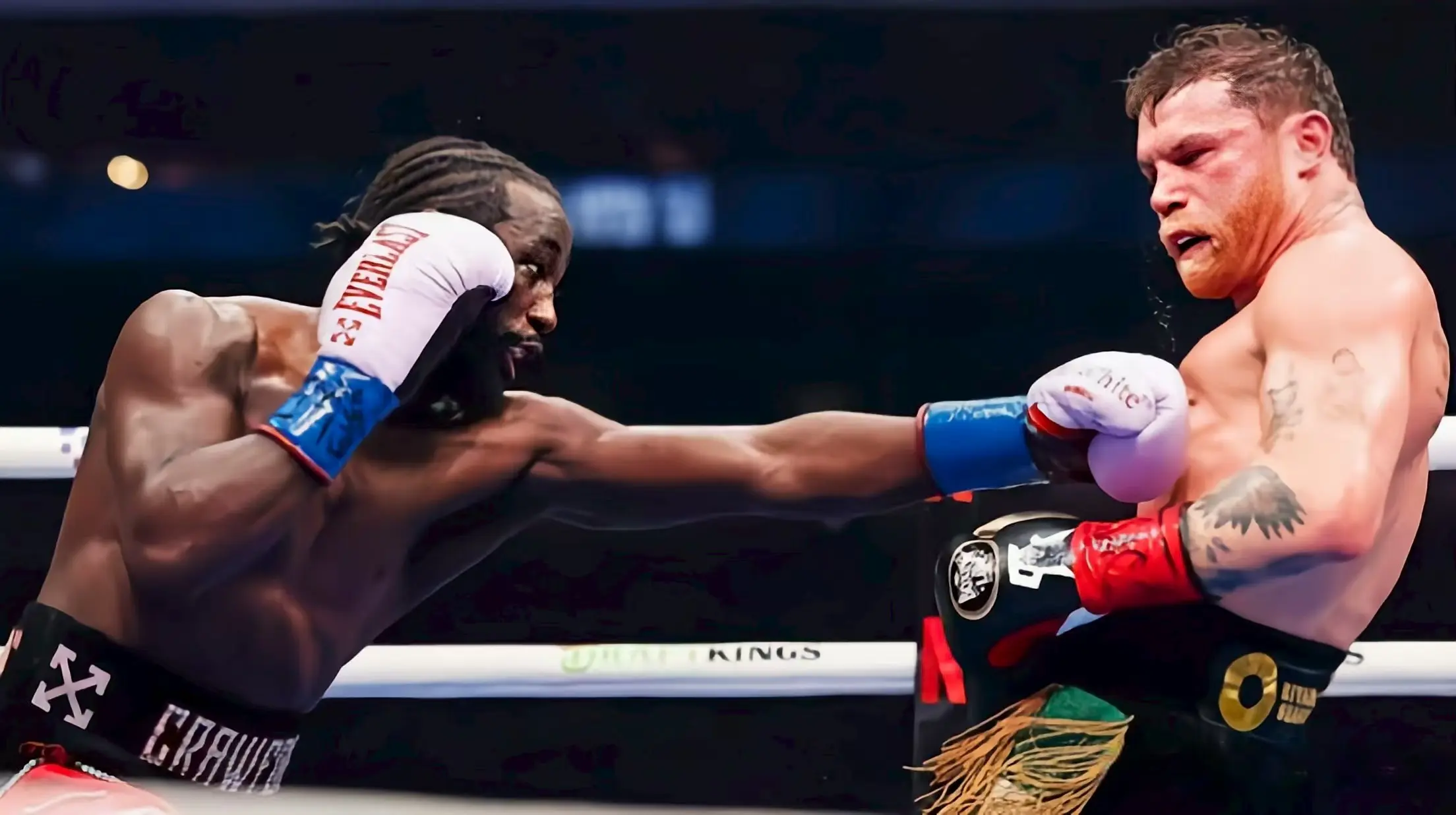 S特伦斯, 三位裁判以